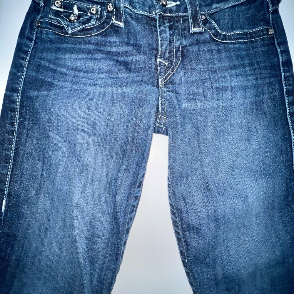 Womens TRUE RELIGION jeans size 2/3 waist size 26 EUC worn once